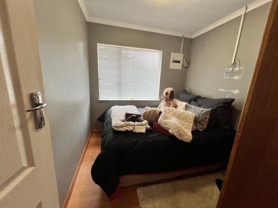 5 Bedroom Property for Sale in Blomanda Free State